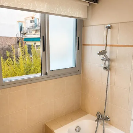 Joli Avec Balcon, Centre De Cannes, 5 Mn A Pieds De La Et Du Palais Des Festivals Apartman *